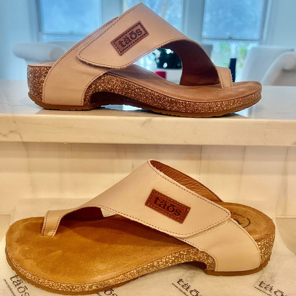 Taos Loop Sandals NEVER WORN